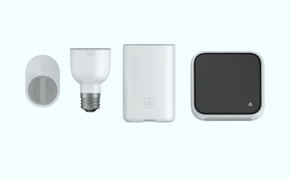 Smart home devices with the Matter icon