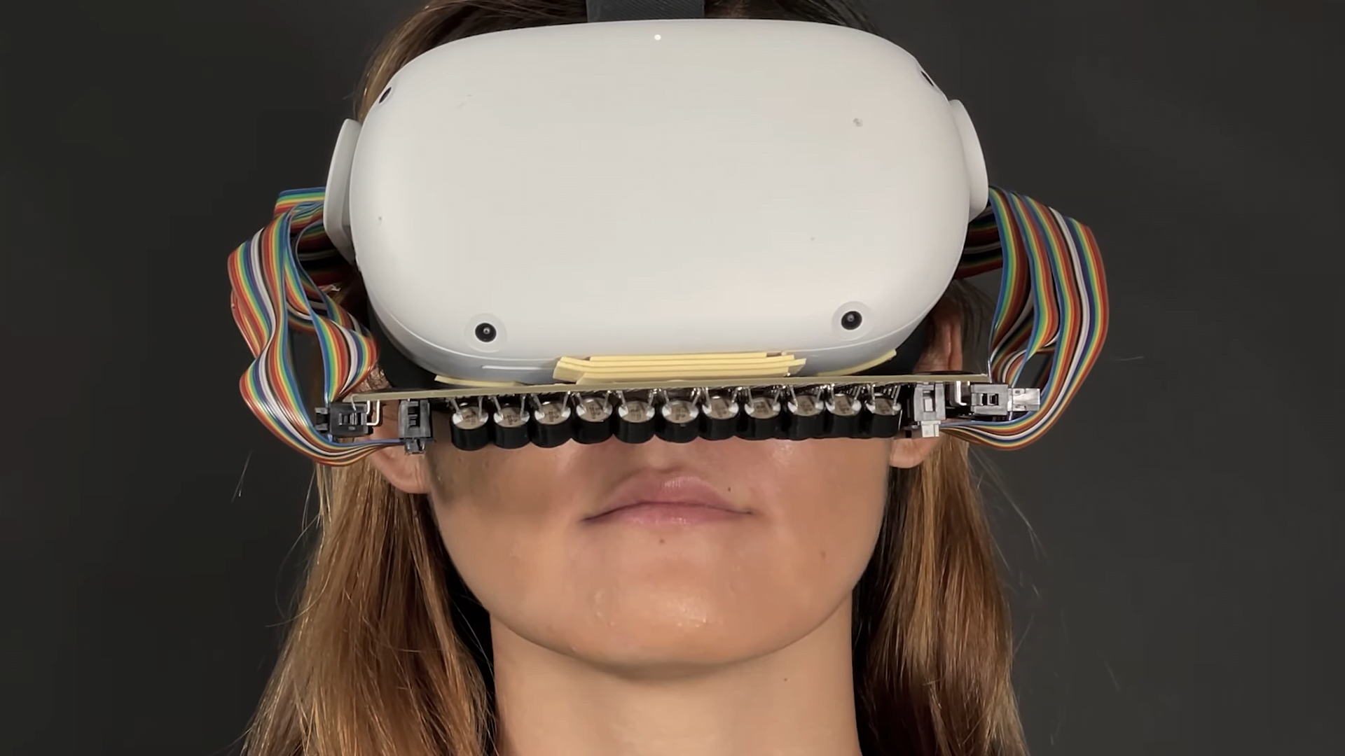Researchers demonstrate haptic VR accessory for mouth sensations