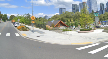 Google Maps: AI to read street signs