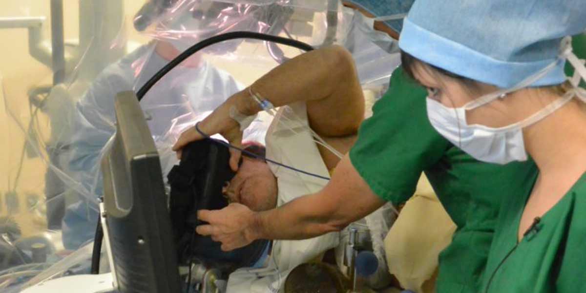 VR as an anesthetic: Hospitals perform first VR surgeries