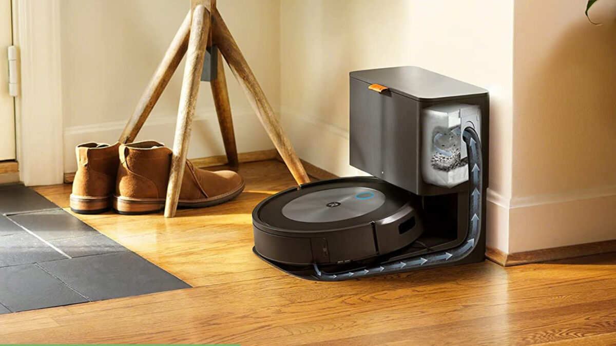 iRobot Roomba i7+ Hands On Review: This vacuum cleans itself