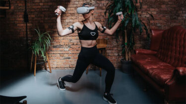 EMS armband to stimulate your biceps during your VR workout