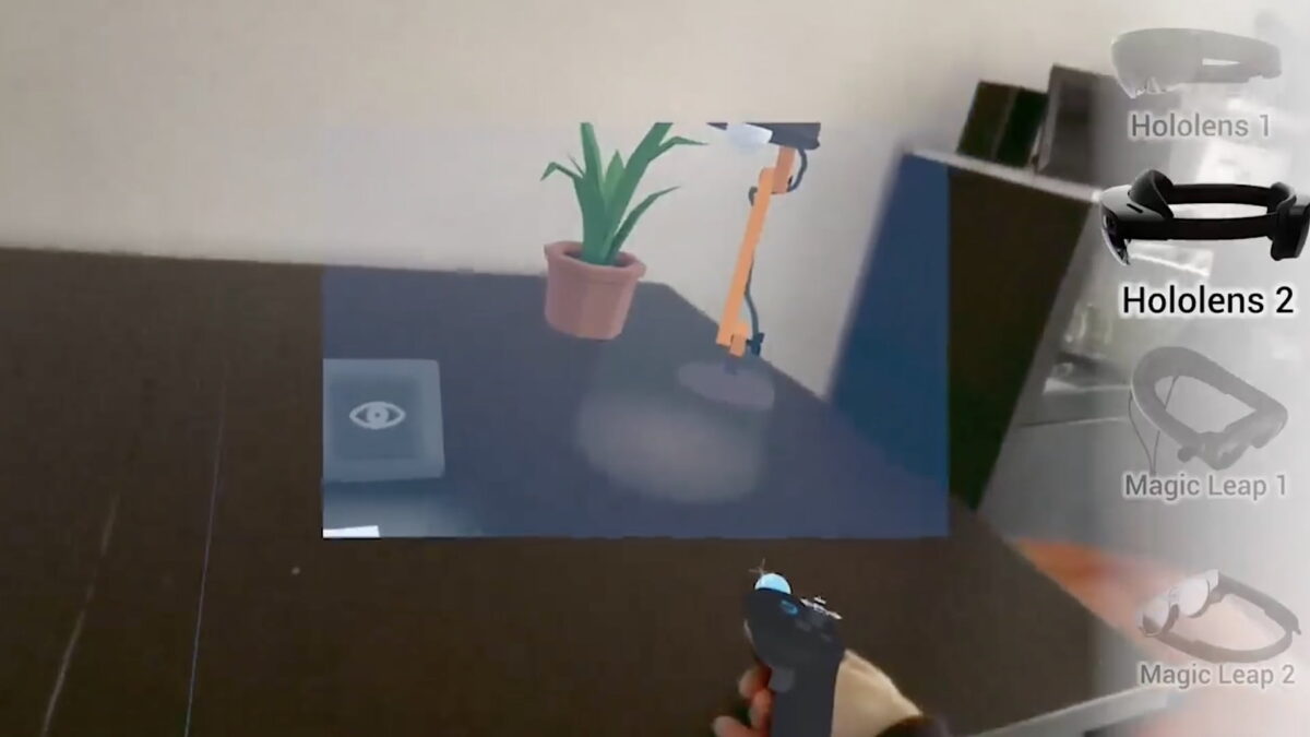 A Quest Pro demo shows the Hololens 2's cropped field of view.