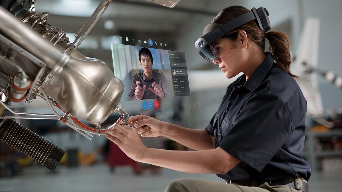 Microsoft releases statement on the future of Hololens 2
