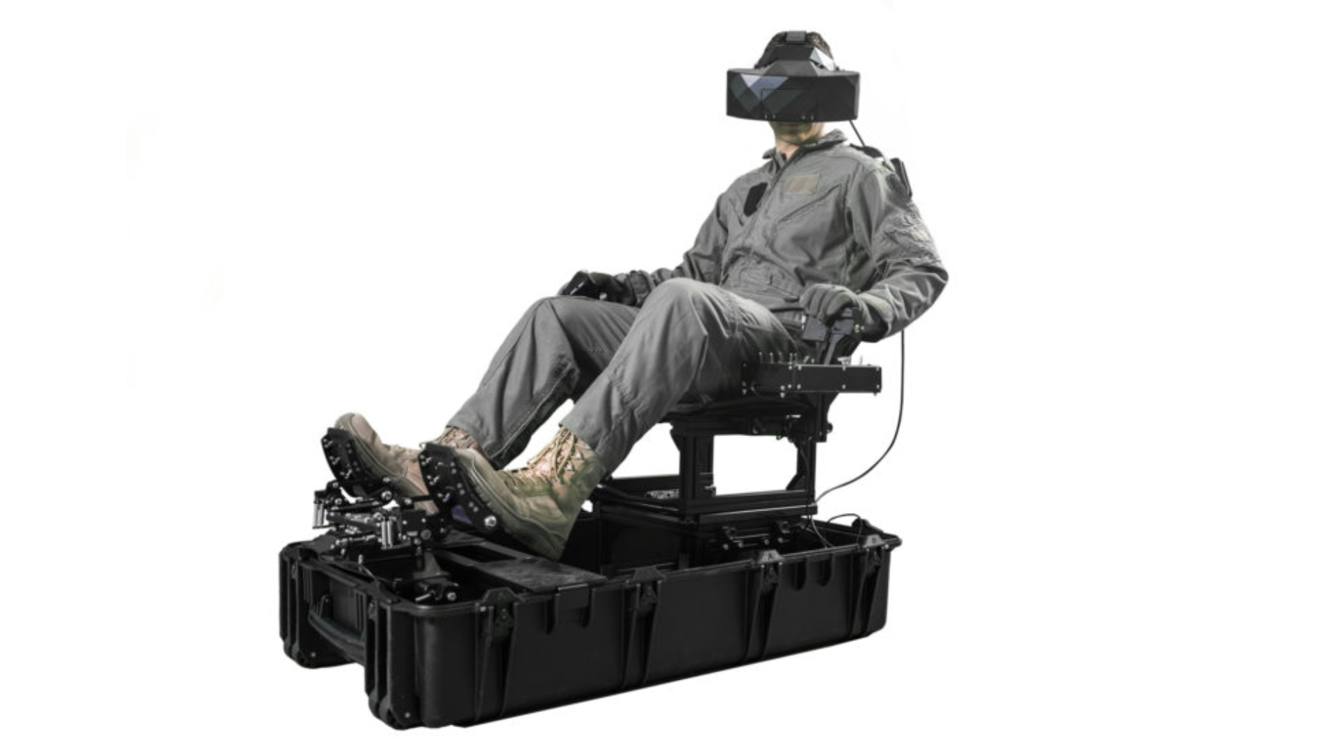 This virtual reality flight simulator fits in a suitcase