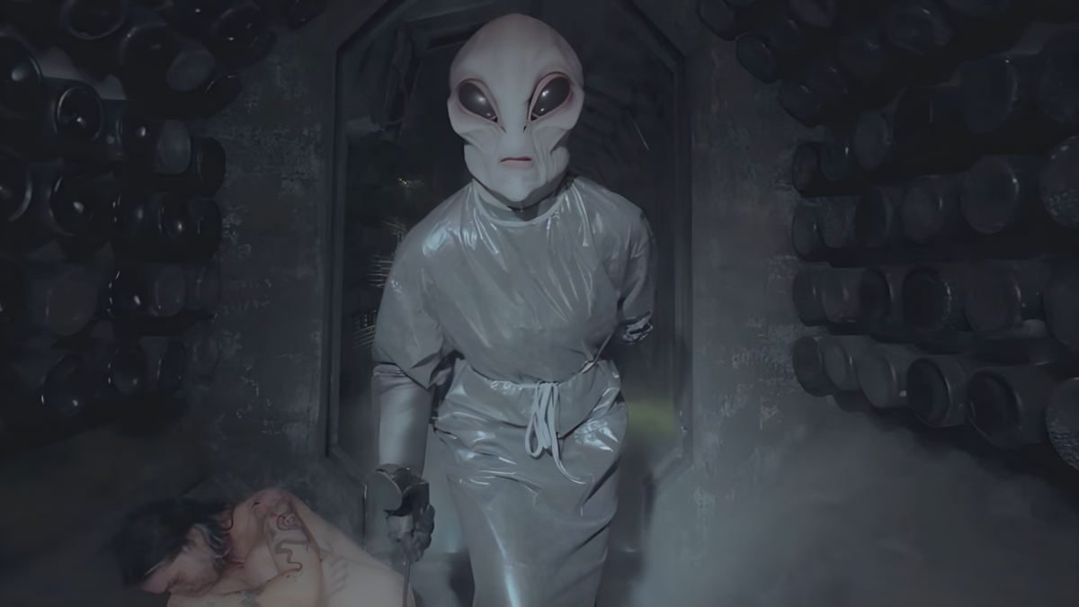 An alien in Peta's VR film Abduction enters a cell of abducted humans.