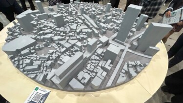 Exact block model of Shibuya on a round table