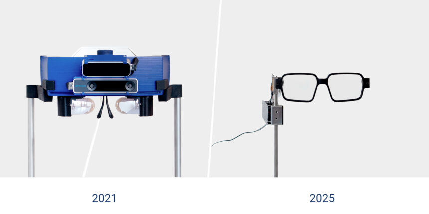 Two CREAL prototypes. On the left, one from 2021, massive headset, on the right from 2025, normal headset.